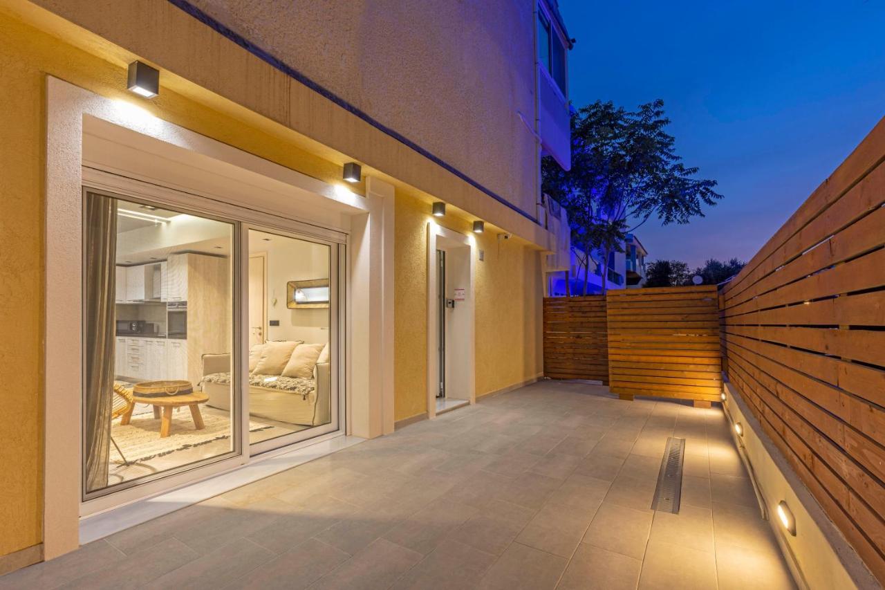 Elia & Anthos Deluxe Suites Ixia  Exterior photo